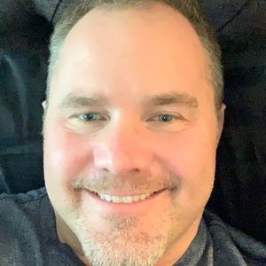 Meet your Posher, Marc